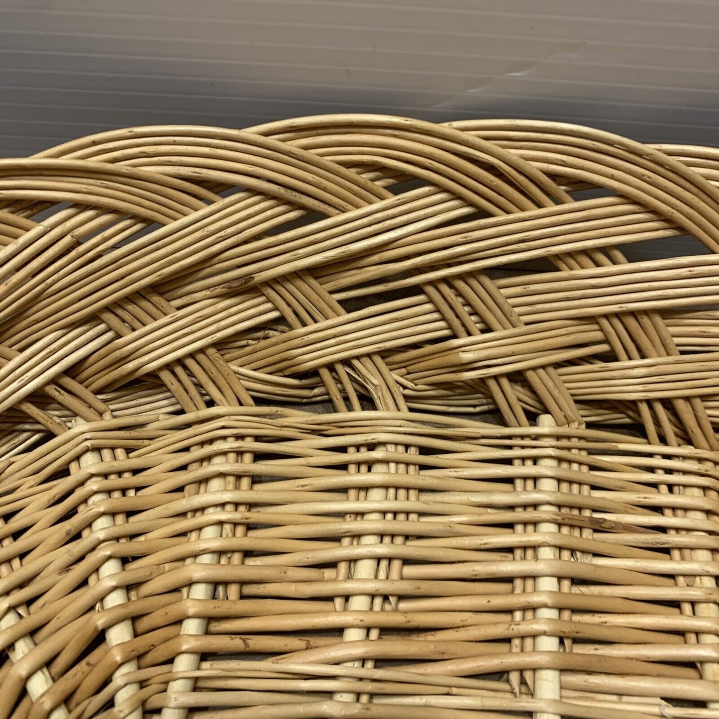 36cm Oval Woven Willow Wicker Tray Platter Gift Fruit Basket Plait Braid