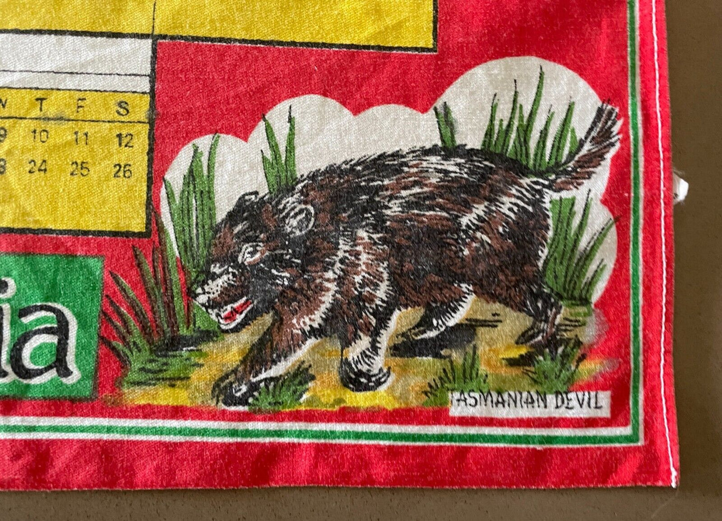 Vintage Souvenir Tea Towel Australian Animals "1981" Calendar Year Cotton