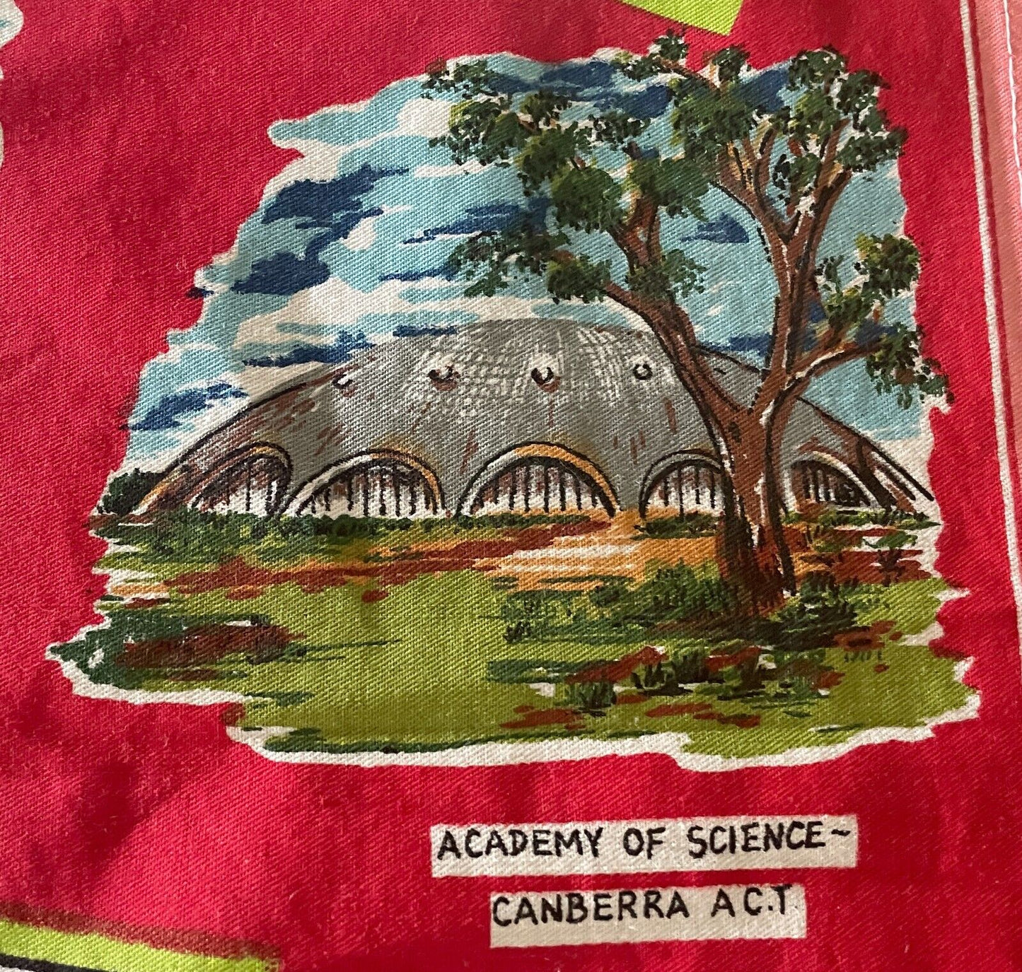 Vintage 1983 Calendar Year Tea Towel Australia LANDMARKS Tourist Attraction