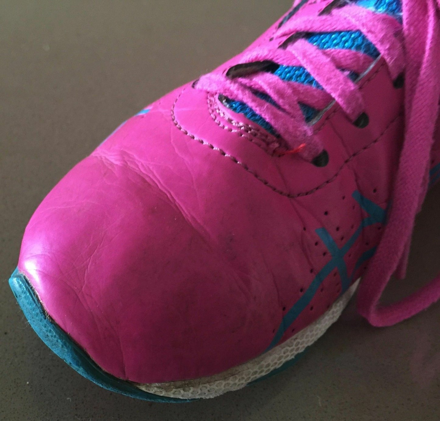 ASICS Running Shoe Pink Blue White Gel-Storm Girl 2 Girls Size 22cm US 3 EU 35