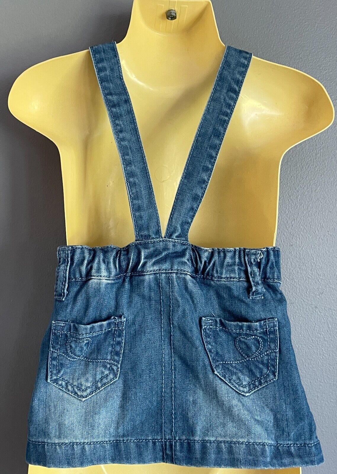 Baby Girl THE KIDSTORE Denim Dungaree Dress Overalls Skirt Size 3 - 6 months
