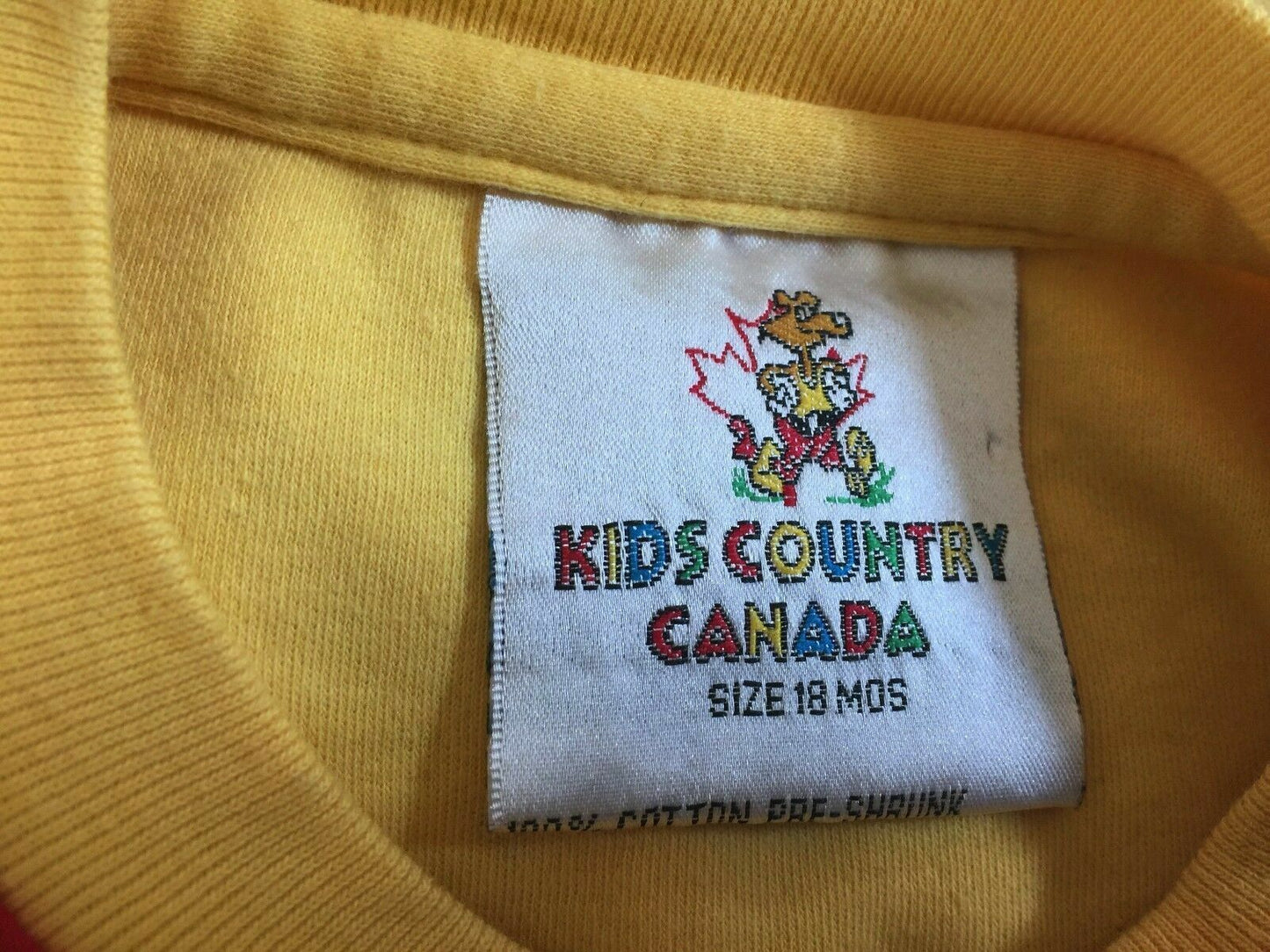 New Unisex CANADA Souvenir Tee Red Navy & Yellow T shirt Size 18 Months