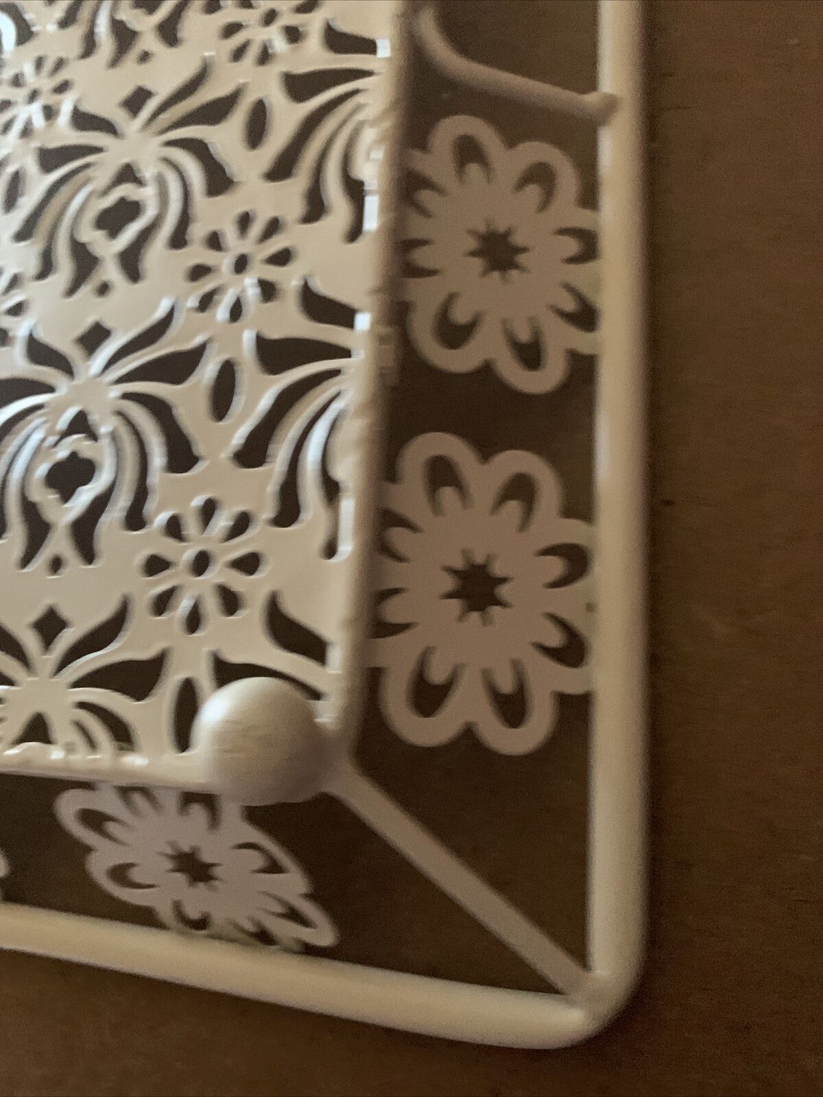 New SERVING TRAY ALSAIF CENTRE 49cm Off White Metal Laser Cut Rectangle Handles