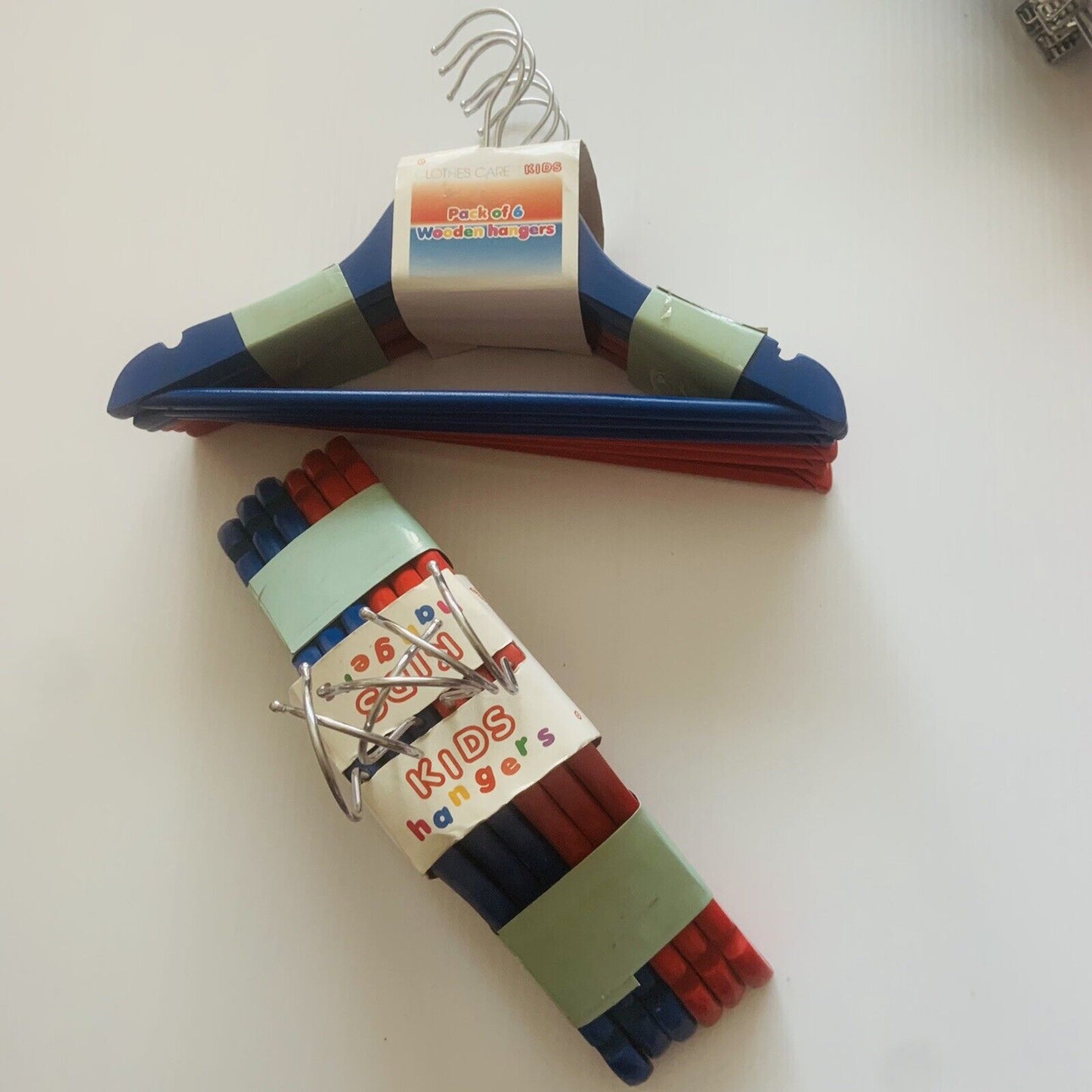 12 Kids Wooden COAT HANGERS Clothes Trouser Hanger Bar Wood Notches Red Blue NEW