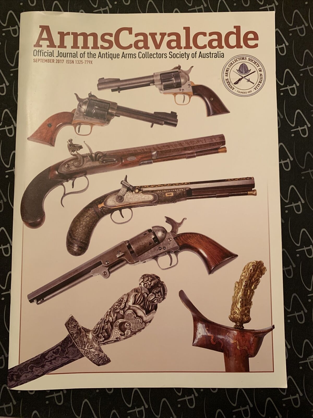 ARMS CAVALCADE Official Journal Antique Arms Collectors Australia Sept 2017 PB