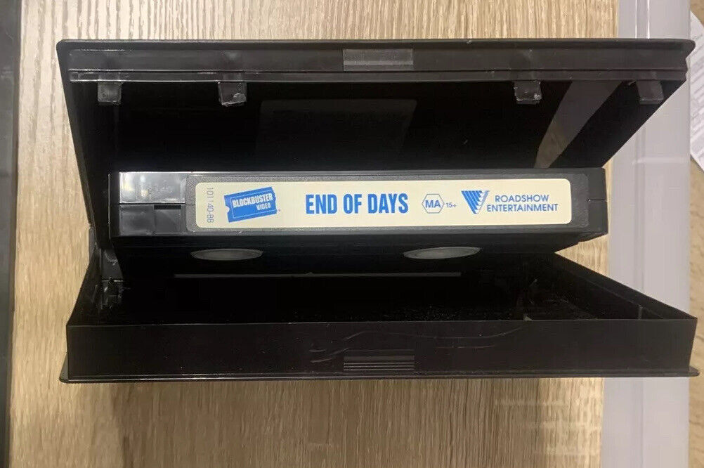 VHS END OF DAYS Arnold Schwarzenegger EXRental Block Buster Action Big Box Video