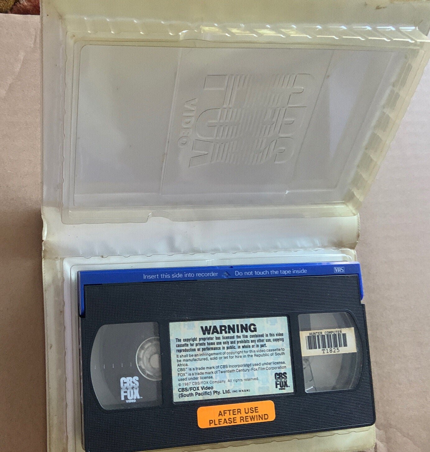 VHS RAISING ARIZONA 1987 Coen Brothers Nicolas Cage Comedy Ex-Rental Clamshell