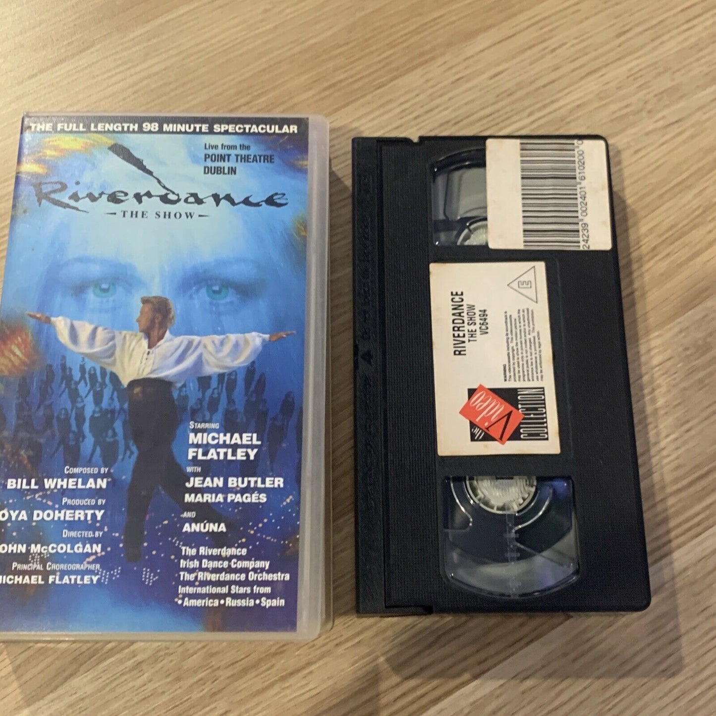 VHS RIVERDANCE The Show 1995 Video Michael Flatley Live From The Point Theatre