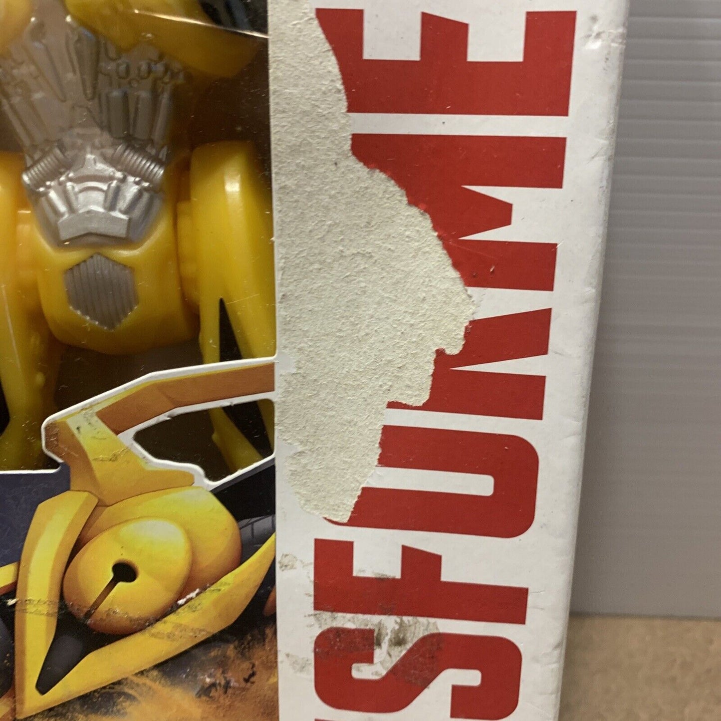 Action Figure TRANSFORMERS Age of Extinction BUMBLEBEE Titan Hasbro 2013 41041