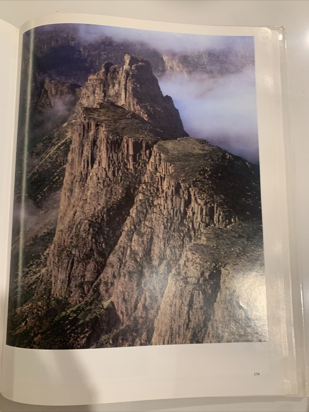 HC AUSTRALIA THE UNTAMED LAND Photographs Richard Woldendorp Coffee Table Book