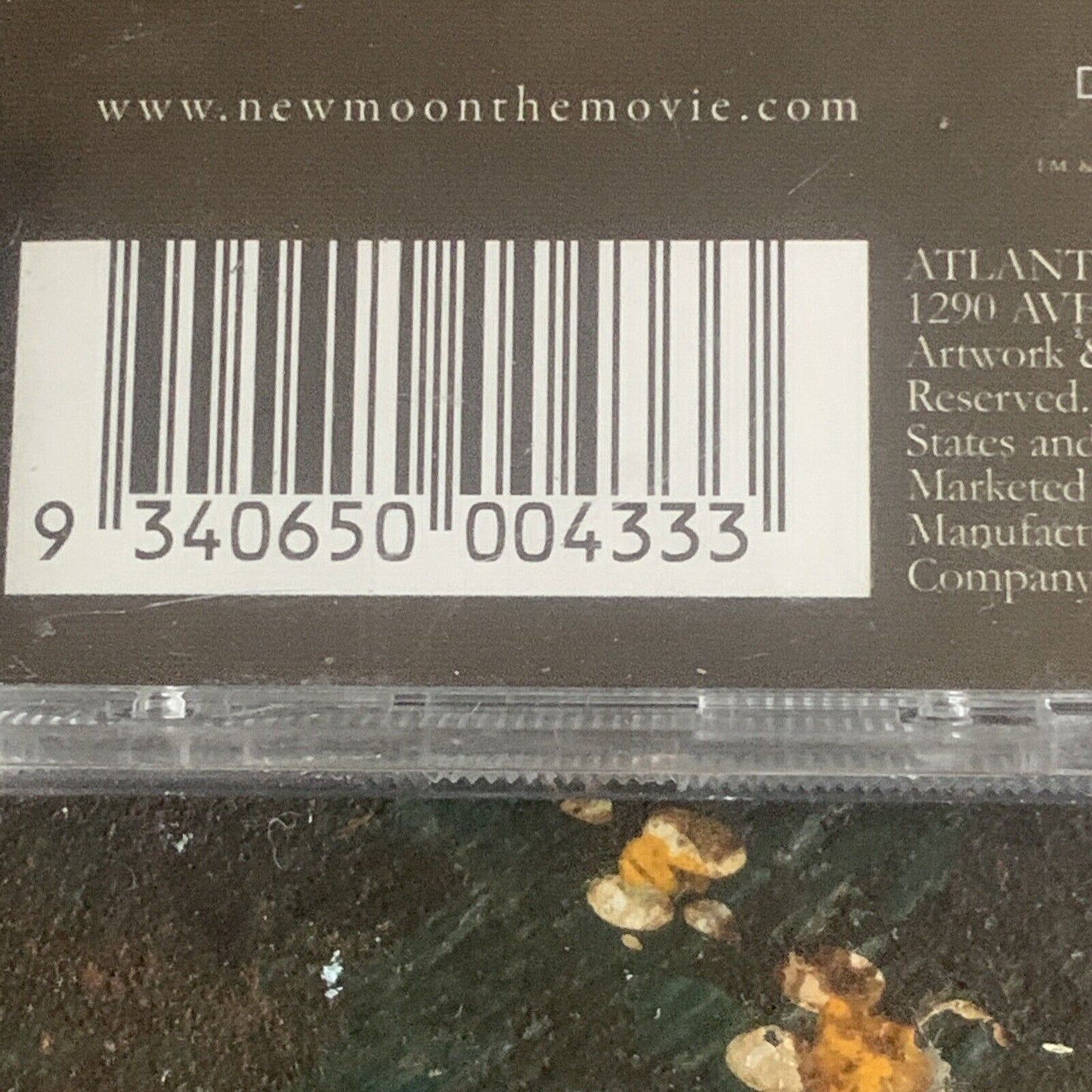 CD & DVD TWILIGHT NEW MOON Motion Picture Soundtrack 2009 No Cover Page
