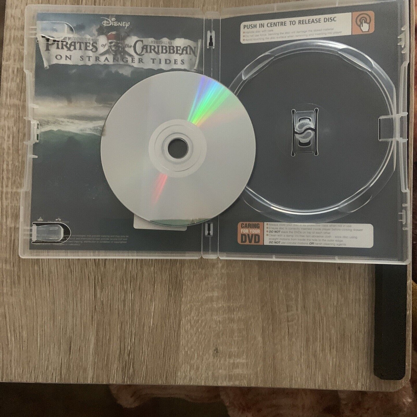 DVD Pirates Of The Caribbean On Stranger Tides 2011 Johnny Depp Ex Rental Clean