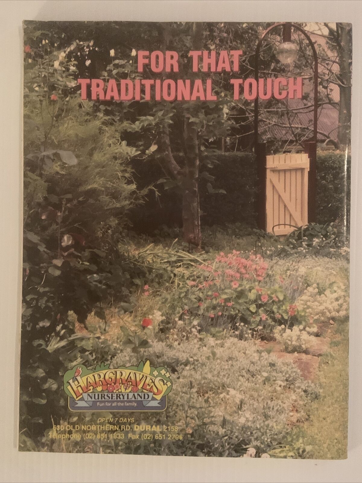 Magazine The Green Leaf Garden Series TRADITIONAL COTTAGE GARDENS Ideas Vintage