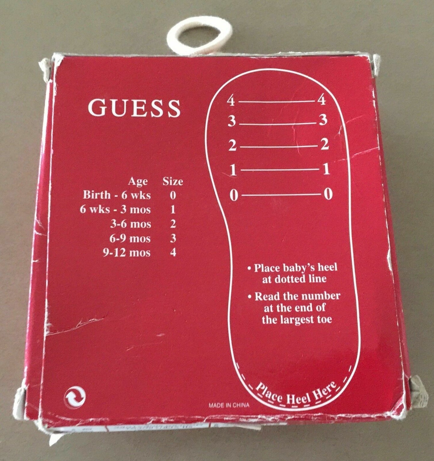 GUESS Baby Shoes Silver & White Signature Crib Size 3 6 - 9 months Gift Box NEW