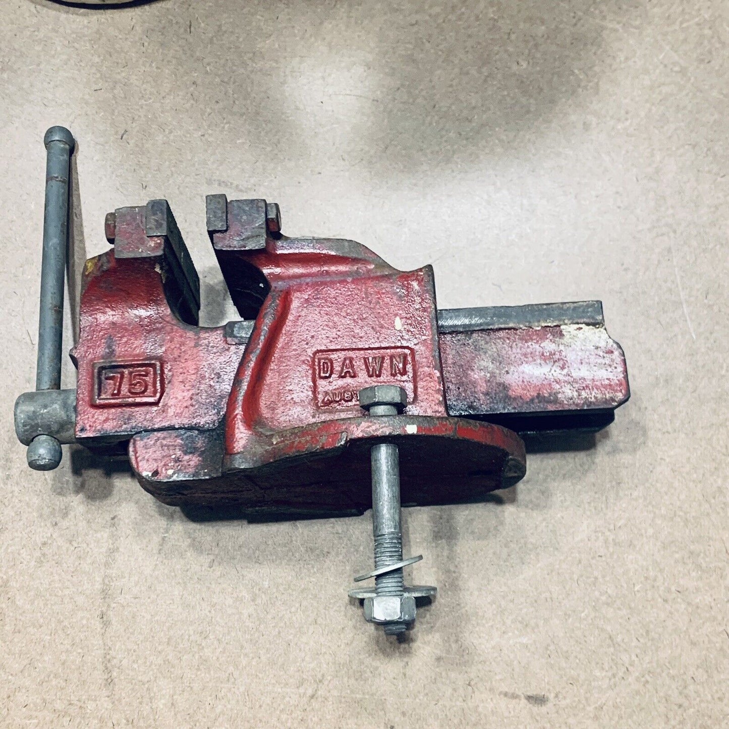 Vintage DAWN 75 Vice Industrial 45x19cm Red Workbench 5.7 Kilo Works Australia