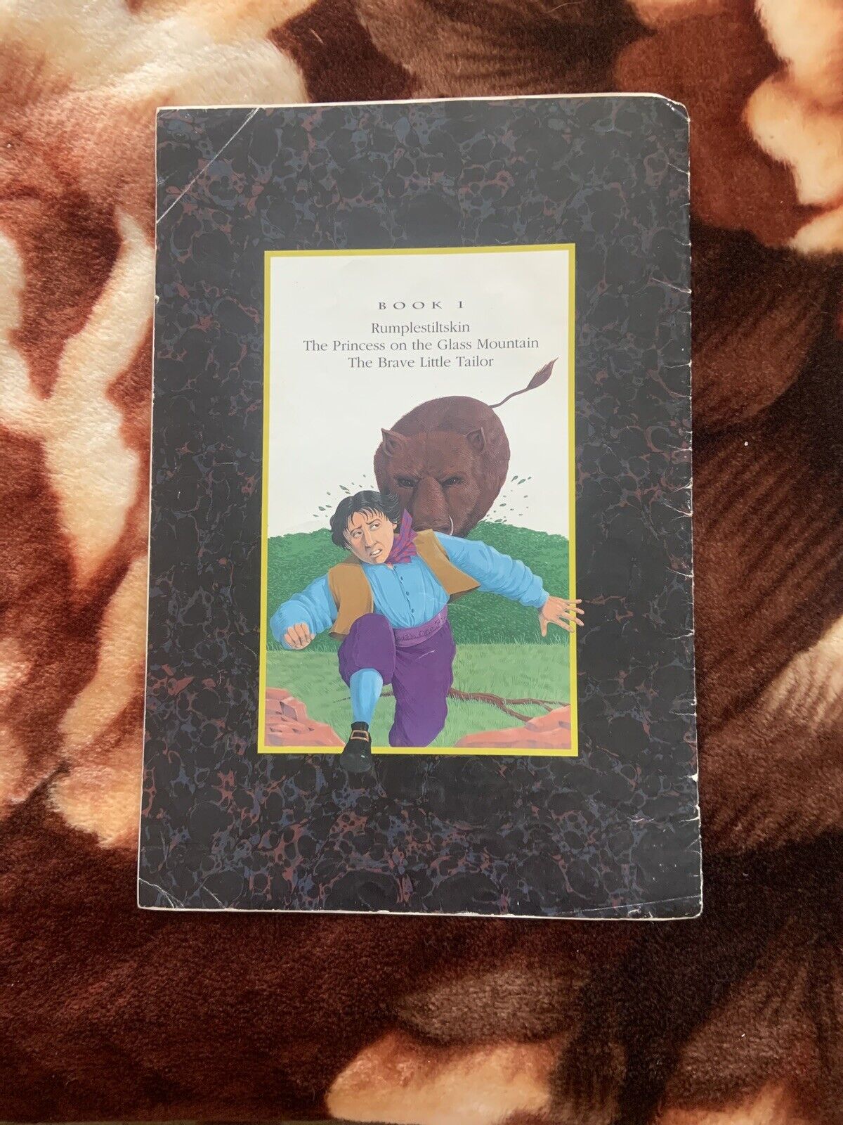 PB 4 Book Bundle The Giant Treasury of Fairytales See Pics For Stories 85 x 26cm