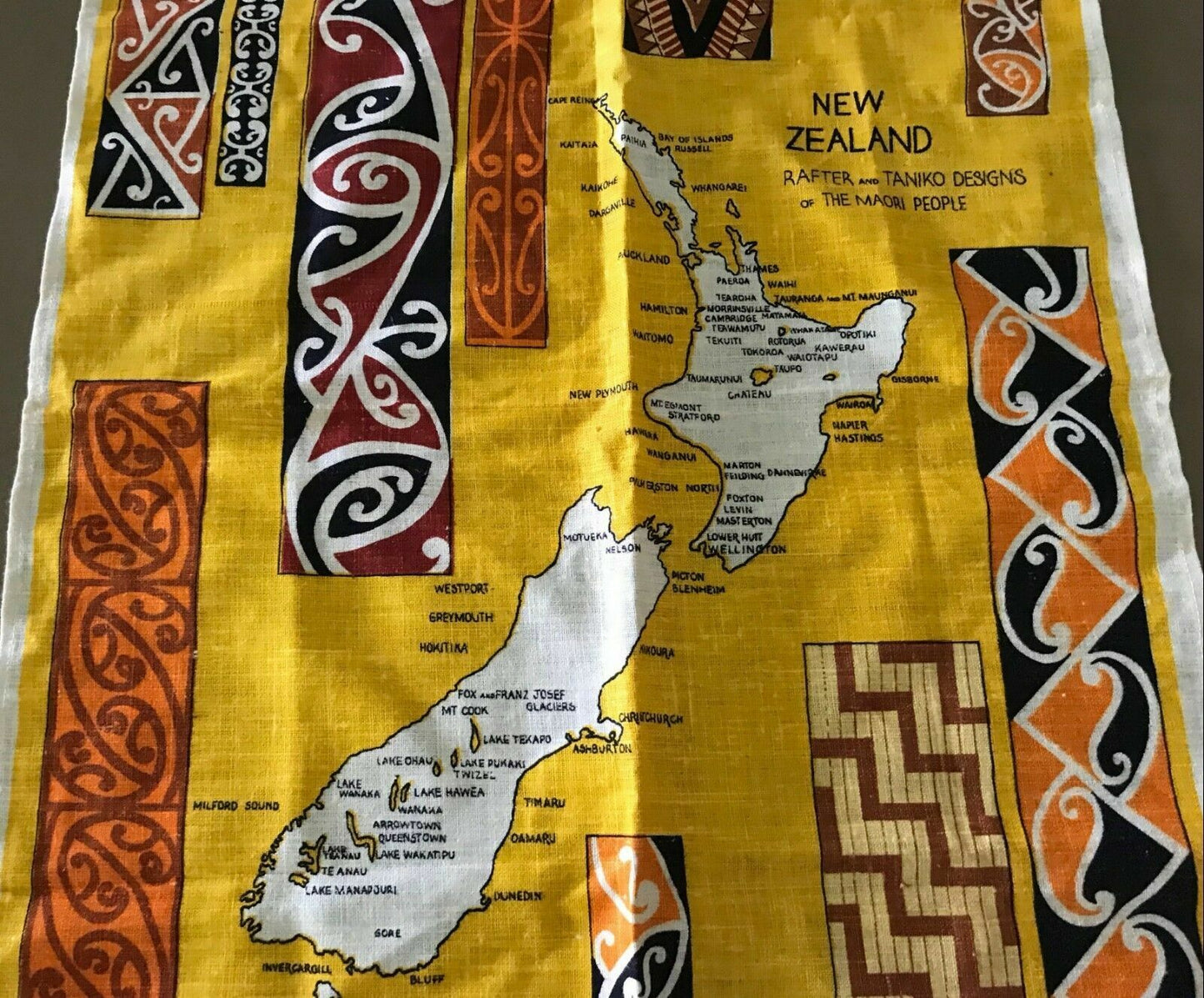 Souvenir Fingal Tea Towel NZ Rafter & Des Taniko Designs of the Maori People NEW