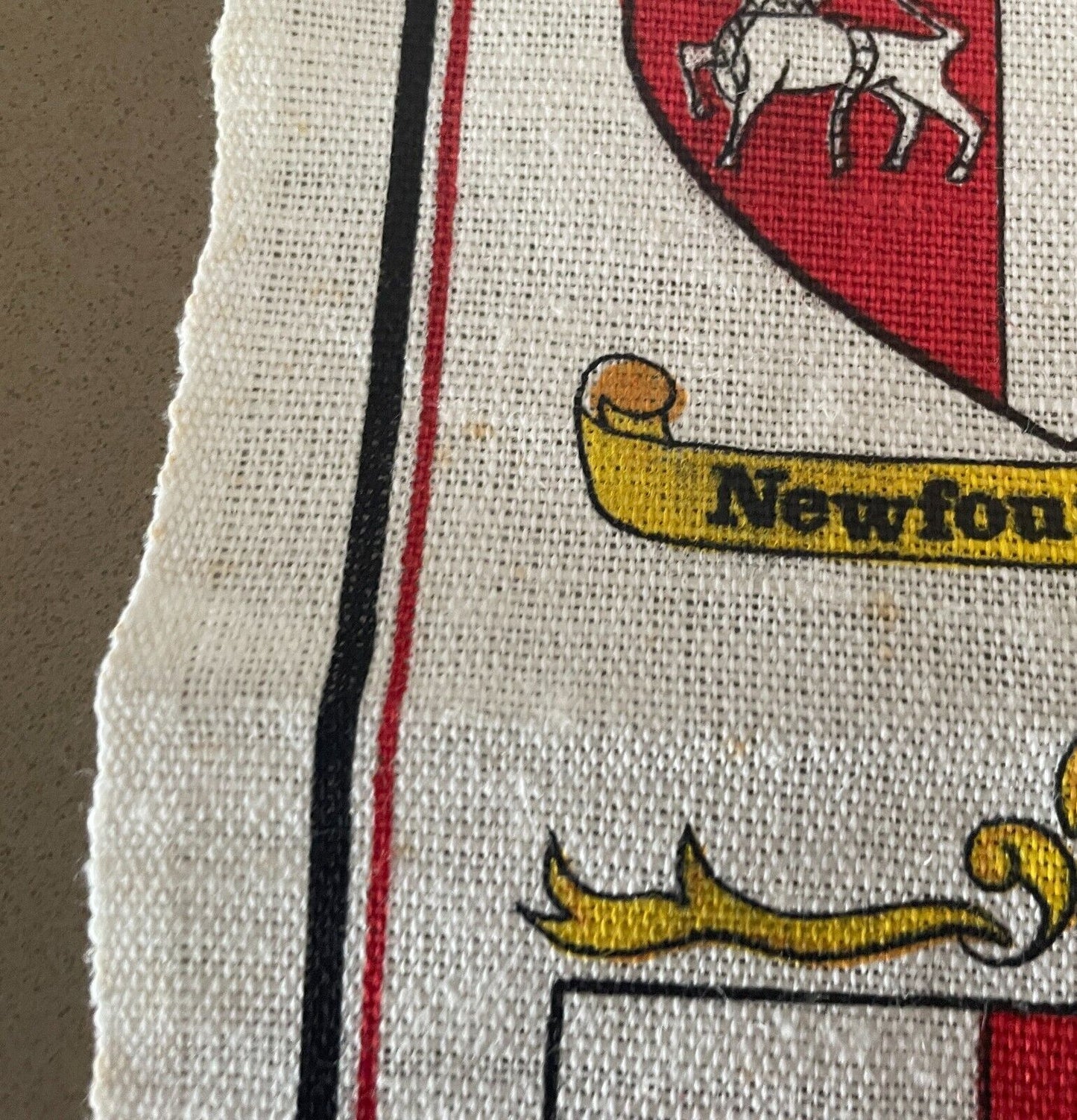 Vintage Tea Towel CANADA Provinces & Territory Crest Print Linen Blend Souvenir