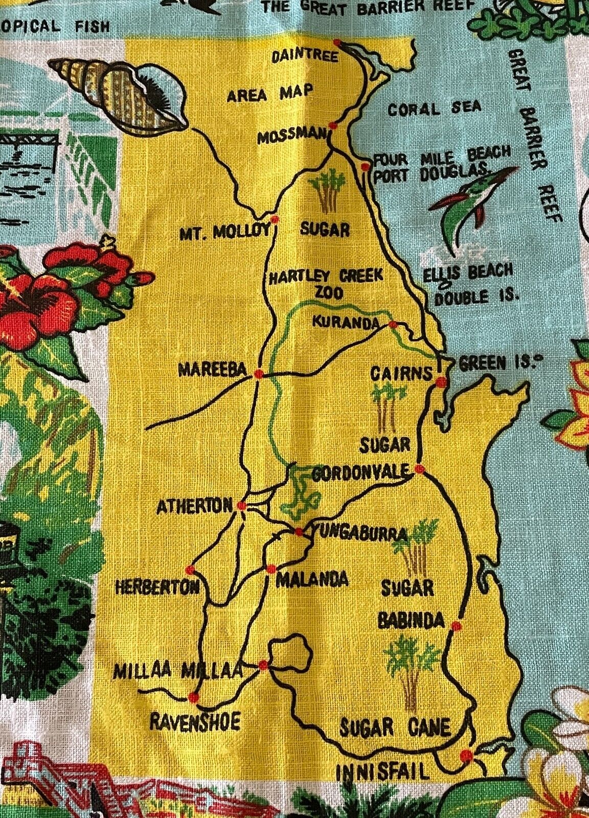Vintage Tea Towel Cairns Tropic Wonderlands North Queensland Print Souvenir NEW