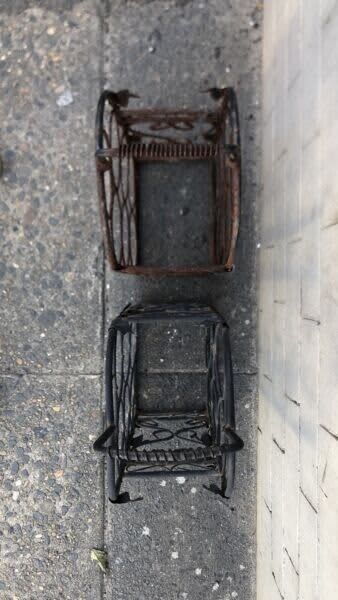 WINE RACK 1980's Black Wrought Iron 9 bottles WineRack Handle Floor Bench MobIle