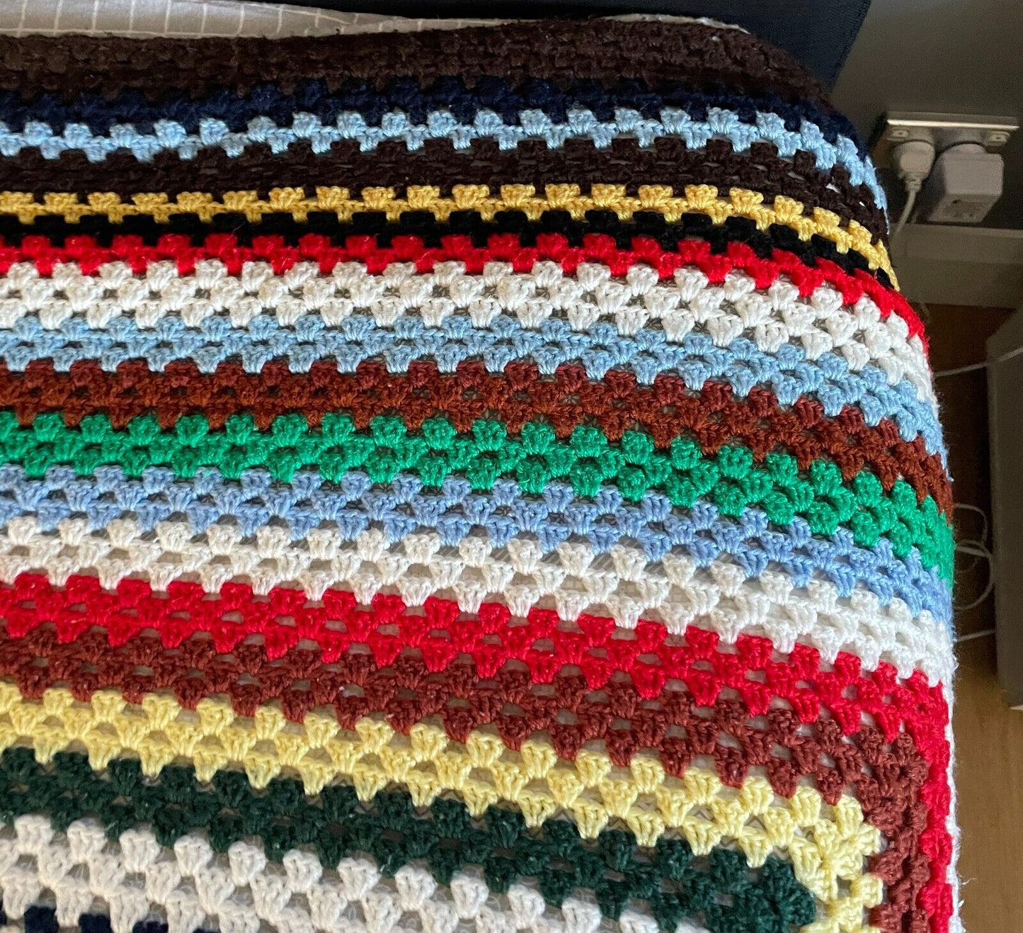 KB Throw Granny Crochet Knit Blanket Colourful Handmade Afghan Throw Bedspread