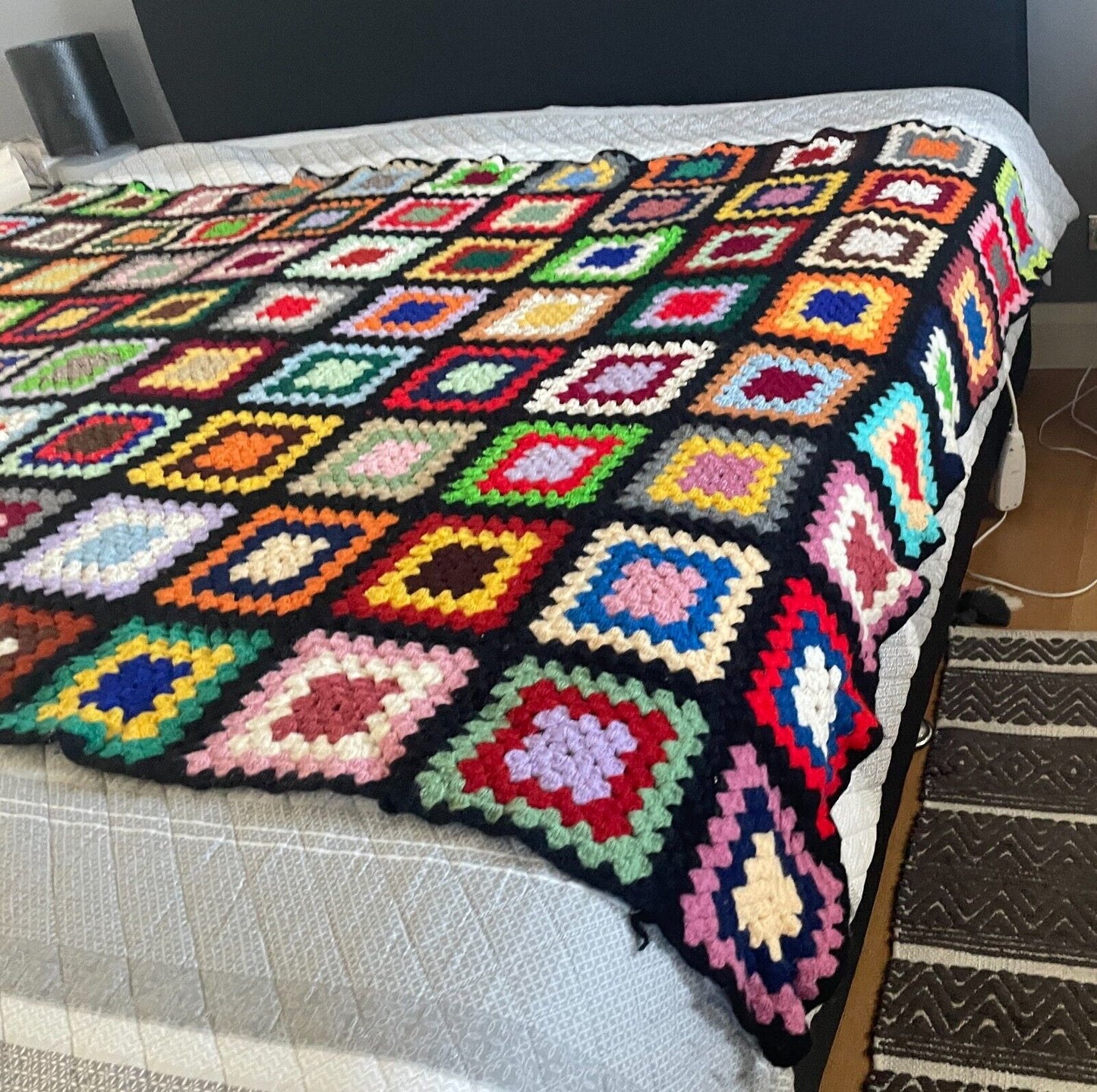 CROCHET BLANKET Granny 96 Squares Colourful Afghan Knit Bed Throw 223 x 148cm