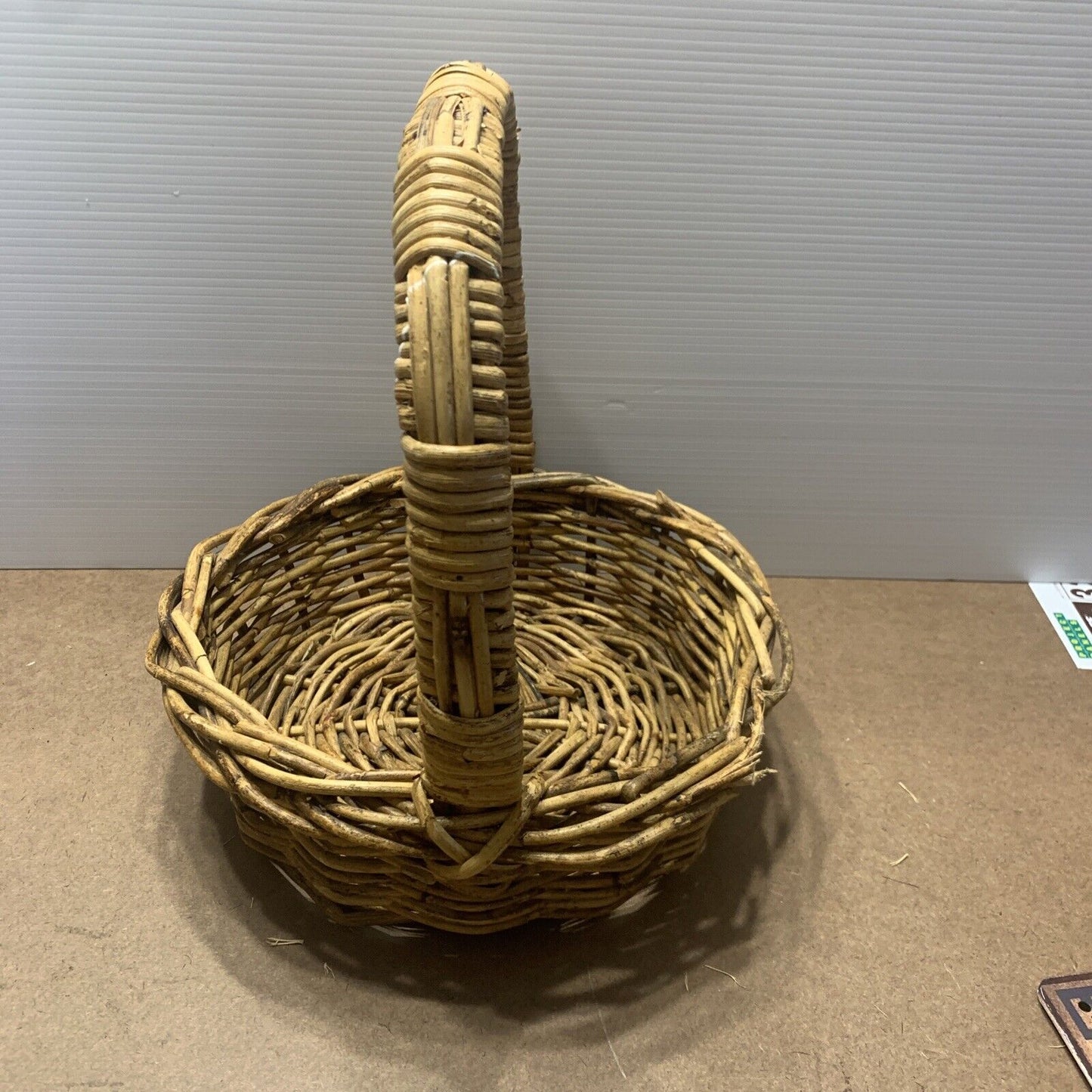 Rustic Market Basket Round 28cm Carry Flower Foraging Gift Hamper Decor Handle