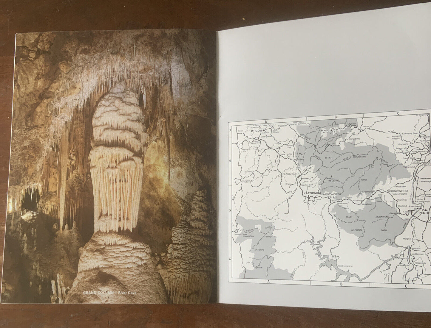 PB JENOLAN CAVES Australia New South Wales by Bartel Photography Book 1992 NSW
