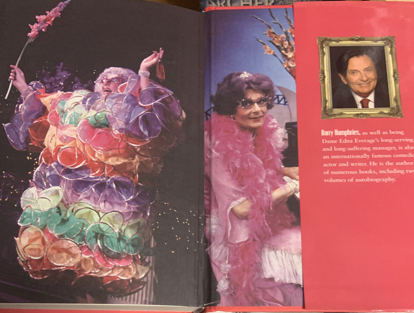 HC Book HANDLING EDNA by Humphries Barry DJ Biography Dame Everage