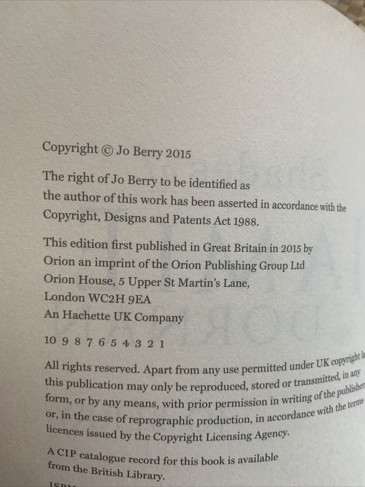 PB Book SHADES OF JAMIE DORNAN by Jo Berry Biography Christian Grey 2015 NEW