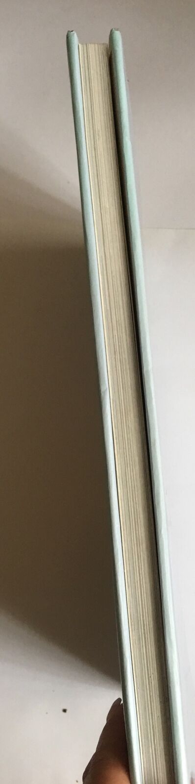 HC Book Australia's Natural Wonders Golden Press 1984 M Richardson Large