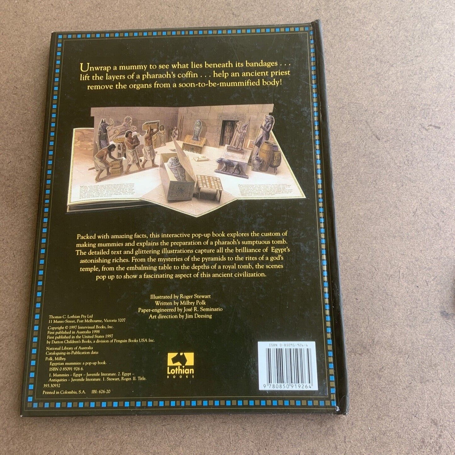 HC Book EGYPTIAN MUMMIES A Pop-Up Book Glossy Wipe Clean unused all ages