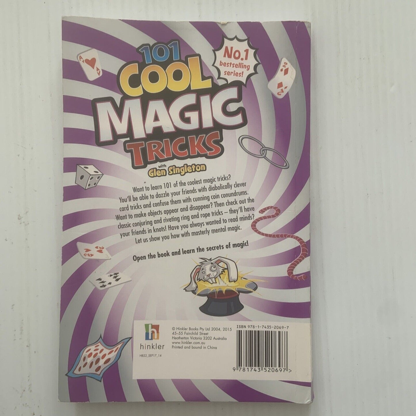 PB Book 101 Cool Magic Tricks Instructions Crease on Cover 2013 Hinkler