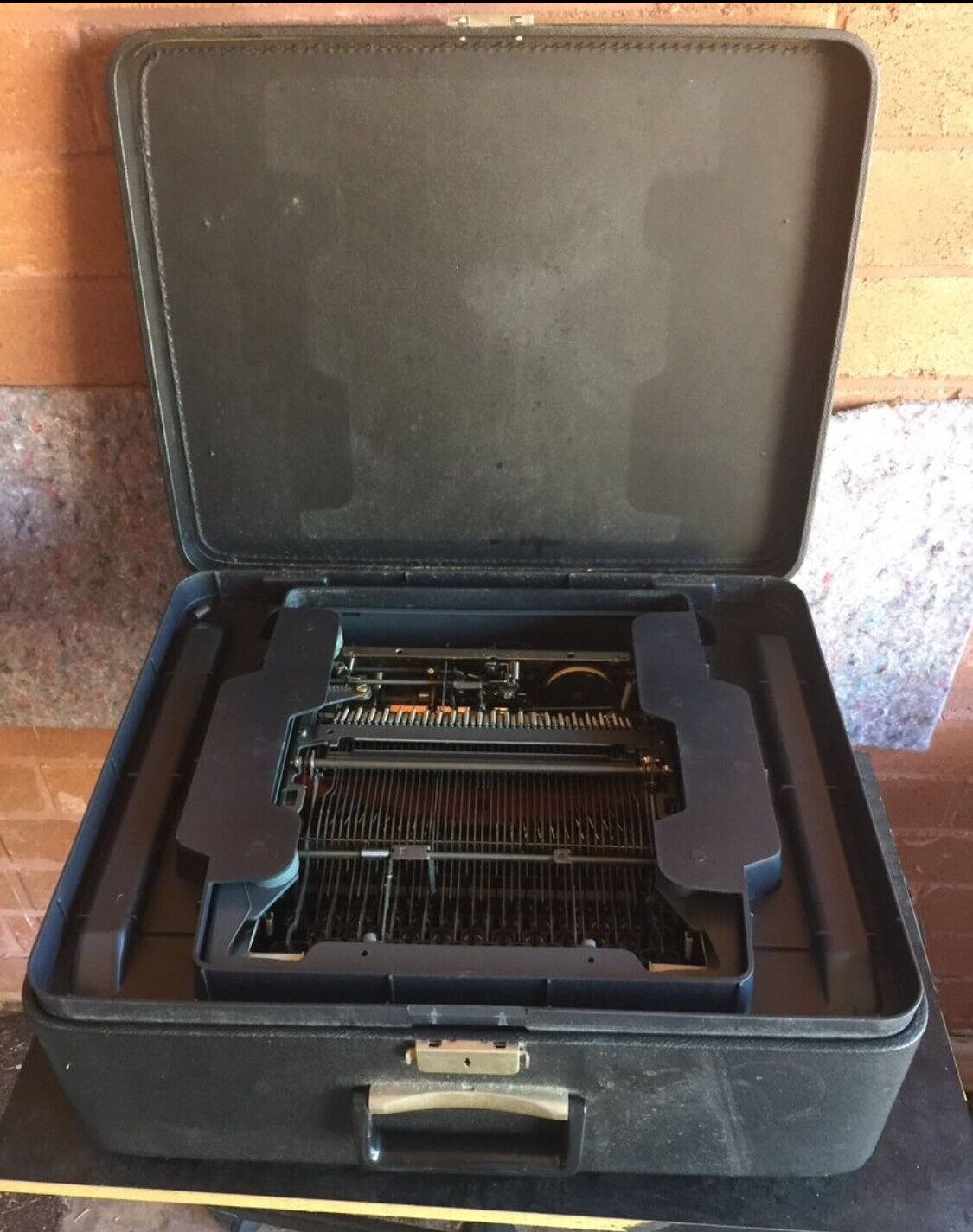 OLYMPIA Typewriter In Working Condition W Hard case Portable