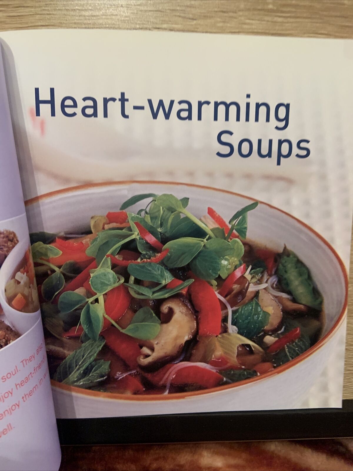 Cookbook Heart Food THE HEALTHY HEART Veronica Cuskelly 2008 LG Sq PB Low Fat
