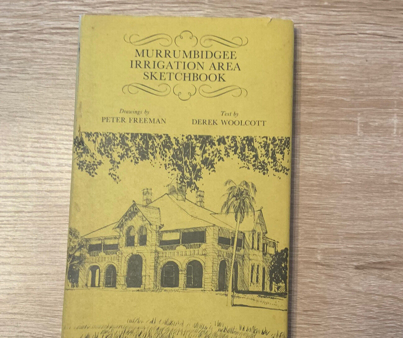 Vintage MURRUMBIDGEE IRRIGATION AREA SKETCHBOOK P Freeman D Woolcott 1979 HC DJ