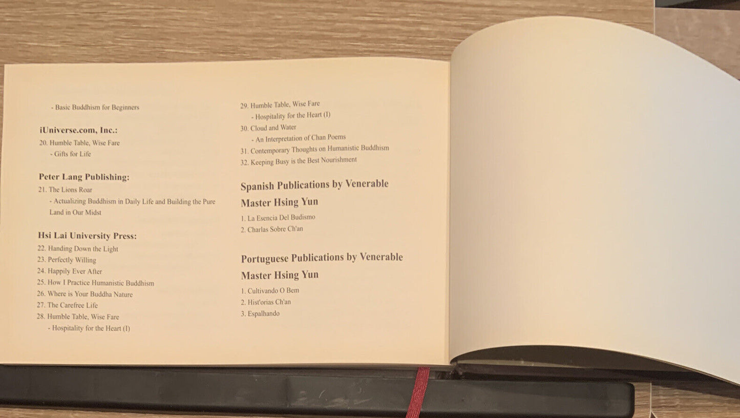 Pearls Of Wisdom: Prayers For Engaged Living Professions And Society Buddhism HC