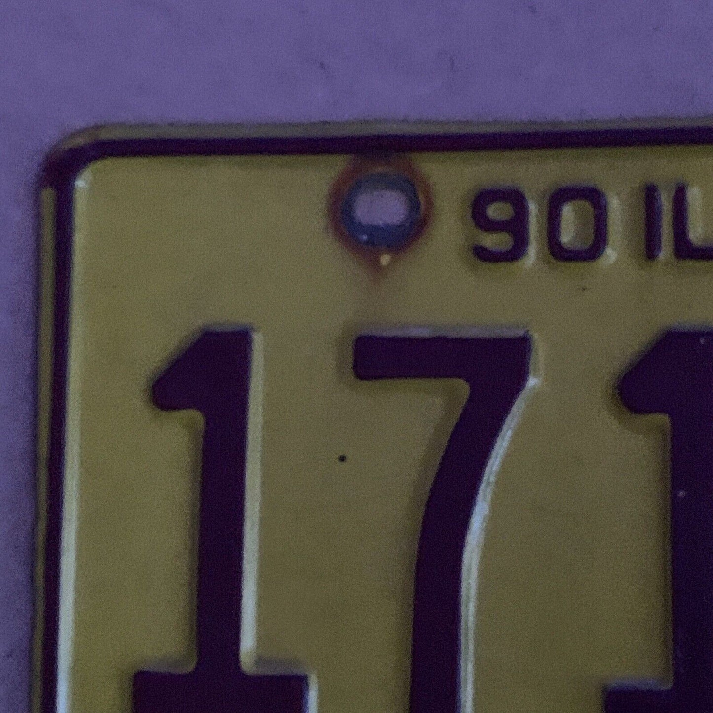 ILLINOIS Land Of Lincoln USA Rustic Vintage Number Plate 17134SB 1990 1991 Yello