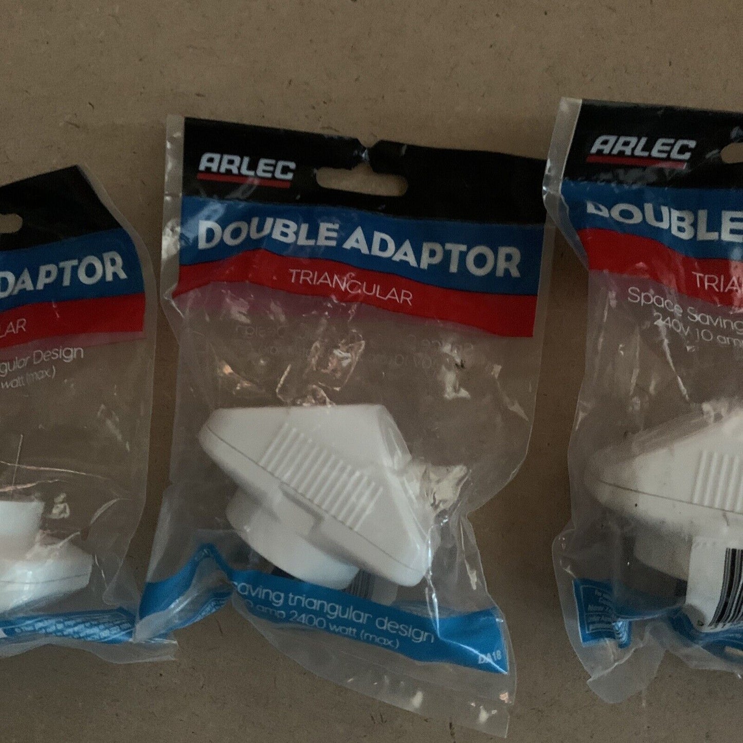 3 ARLEC 2400w Double Adaptor Triangular 2 Socket Whiter Power Board Splitter NEW