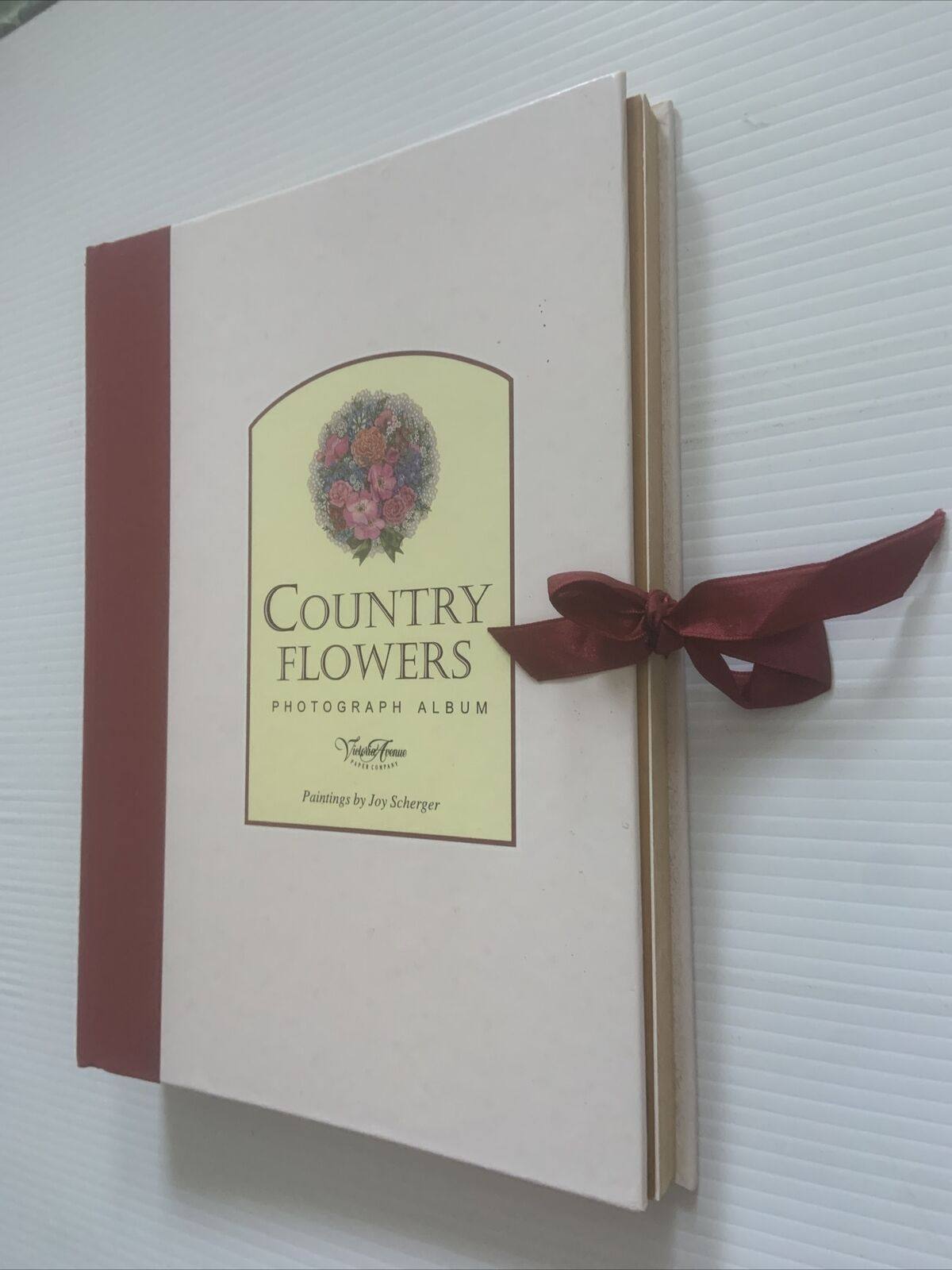 Photograph Album Joy Scherger Country Flowers Victoria Avenue Paper Company 1995