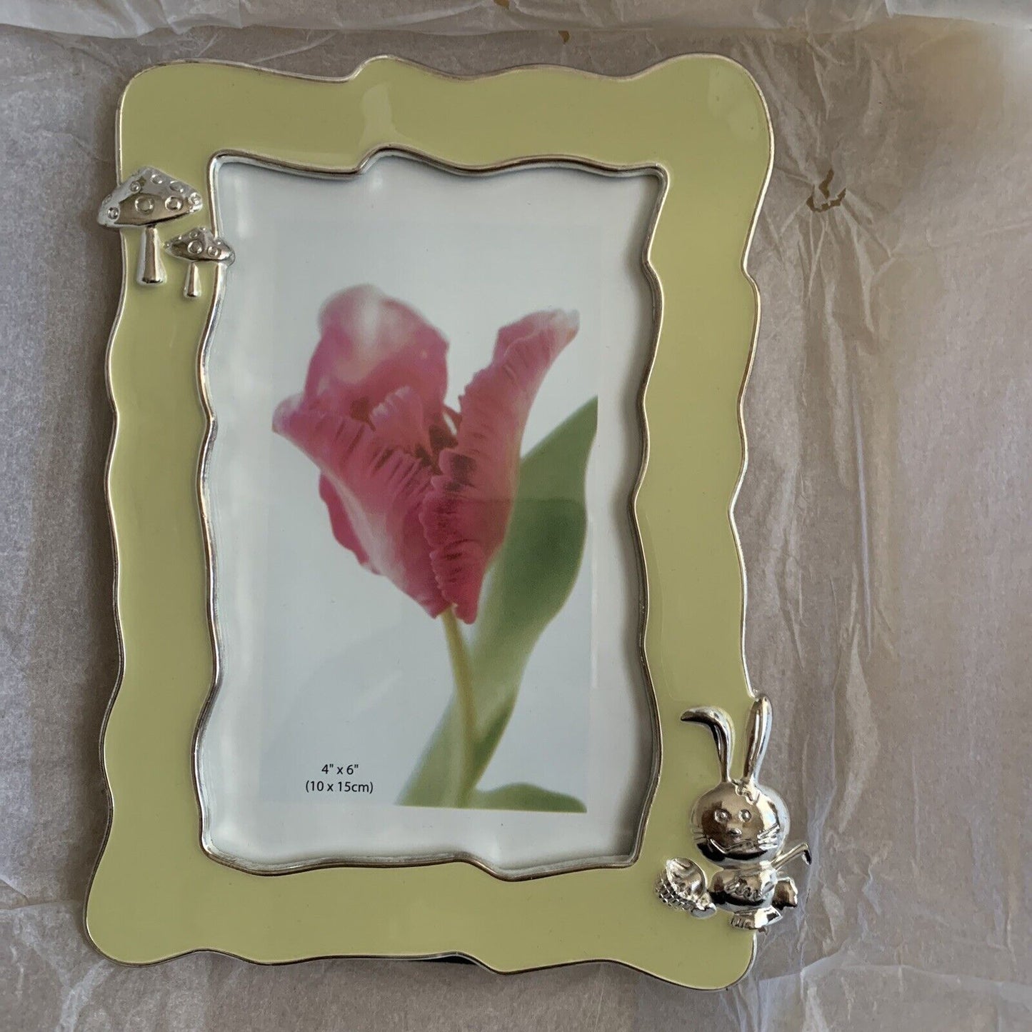 Metal Photo Frame Hand Polished & Yellow Lacquer Coated Bunny Rabbit 10x15cm NEW