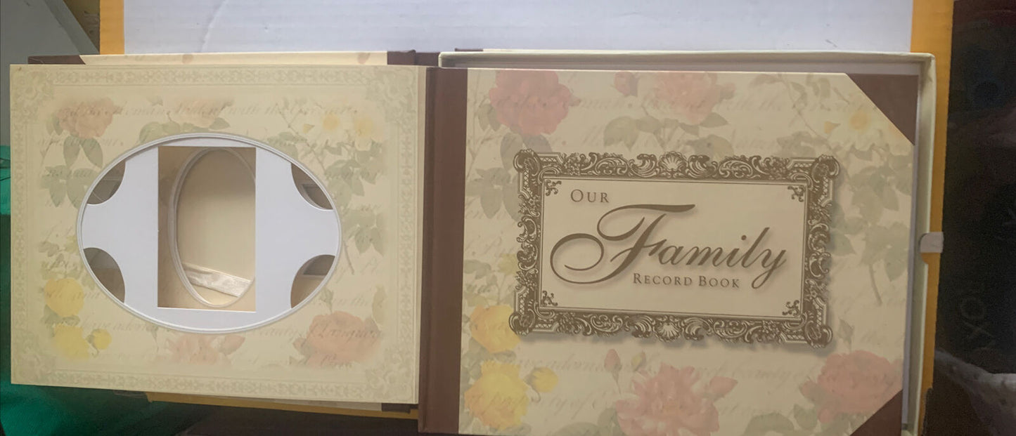 Photo Allbum OUR FAMILY HISTORY Record Book Scrap Victorian 1998 New Illustrated