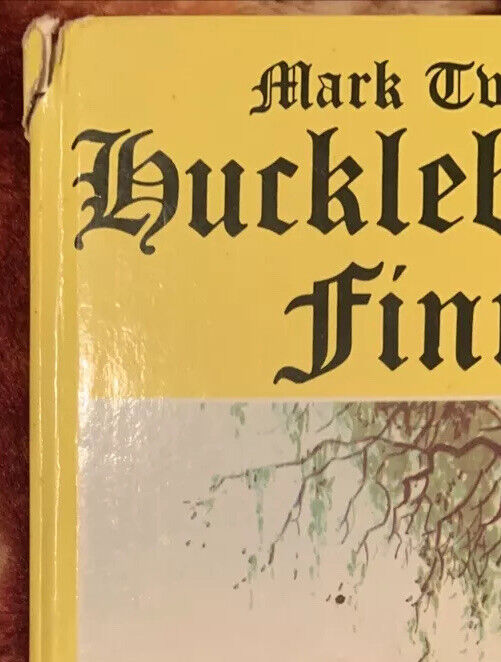 HC Book HUCKLEBERRY FINN Mark Twain C1980 Legendary Classic FICTION NOVEL Defect