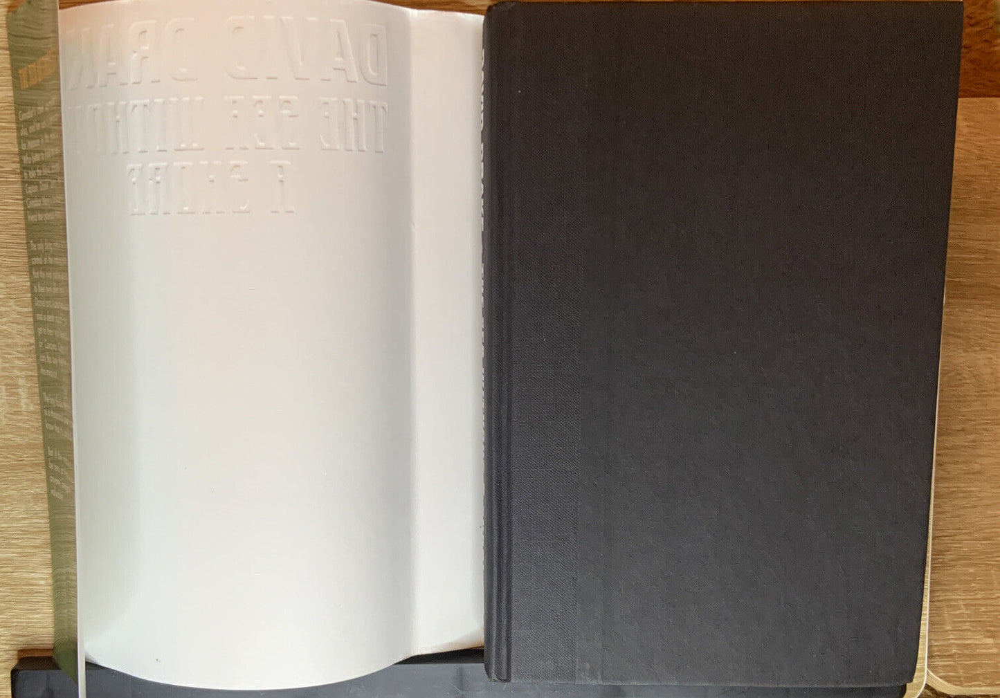 HC Book The Sea Without a Shore by Barrister David Drake Large DJ