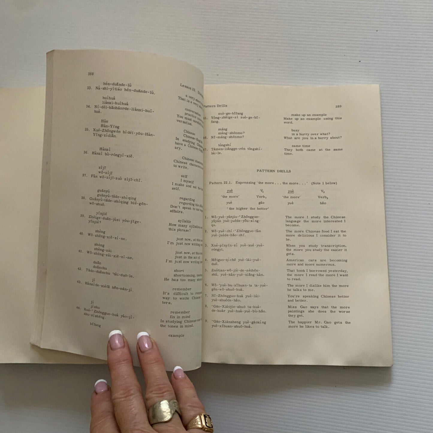 PB Book BEGINNING CHINESE Character Text John DeFrancis 9th Printing 1971 YALE