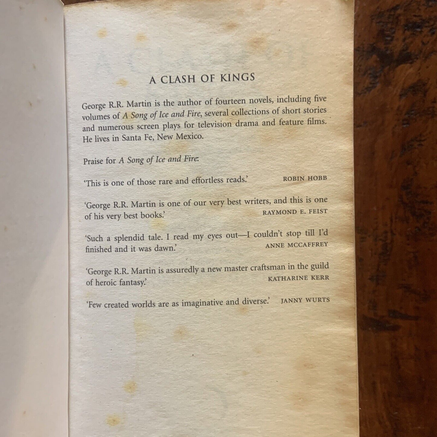 PB Book A CLASH OF KINGS by George R R Martin 1999 Book 2Two
