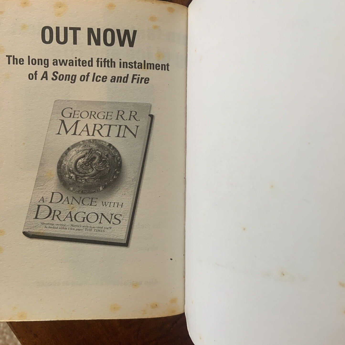 PB Book A CLASH OF KINGS by George R R Martin 1999 Book 2Two