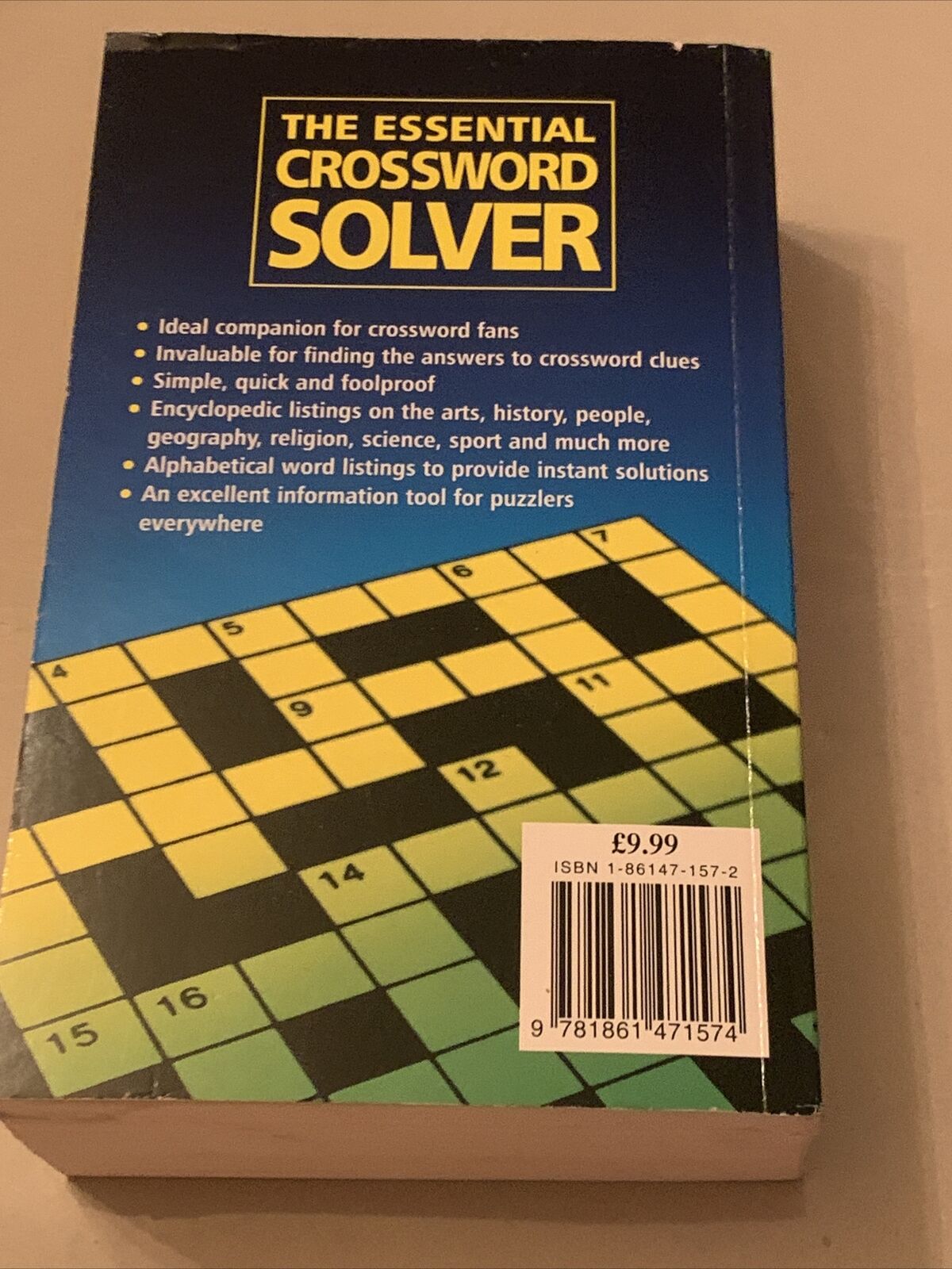 PB Book The ESSENTIAL CROSSWORD SOLVER Reference 2006 English