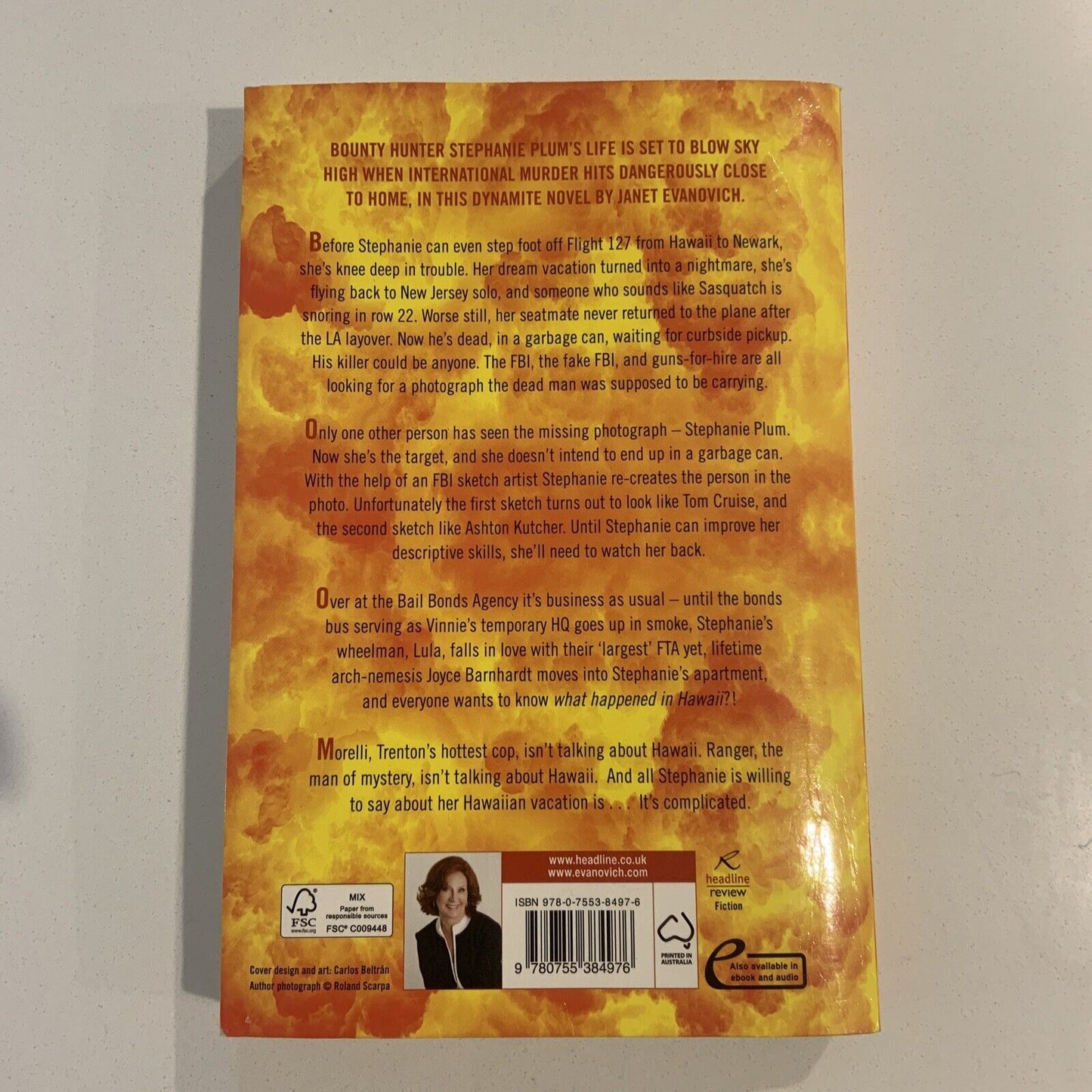 PB Book EXPLOSIVE EIGHTEEN Janet Evanovich Stephanie Plum Bounty Hunter Novel