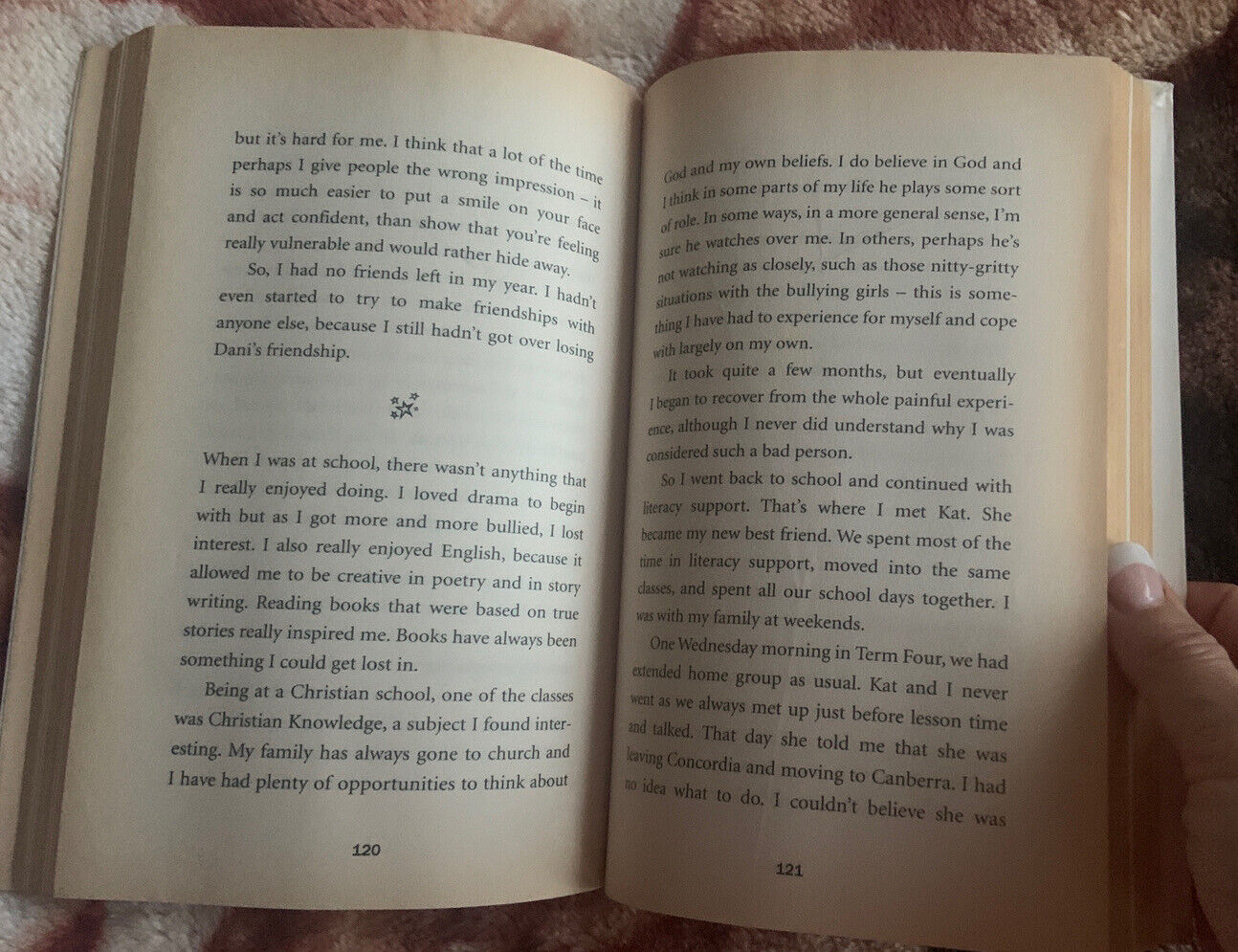THE WORDS INSIDE Emmah Money PB Book ExLibrary Journey Cystic Fibrosis Love Life